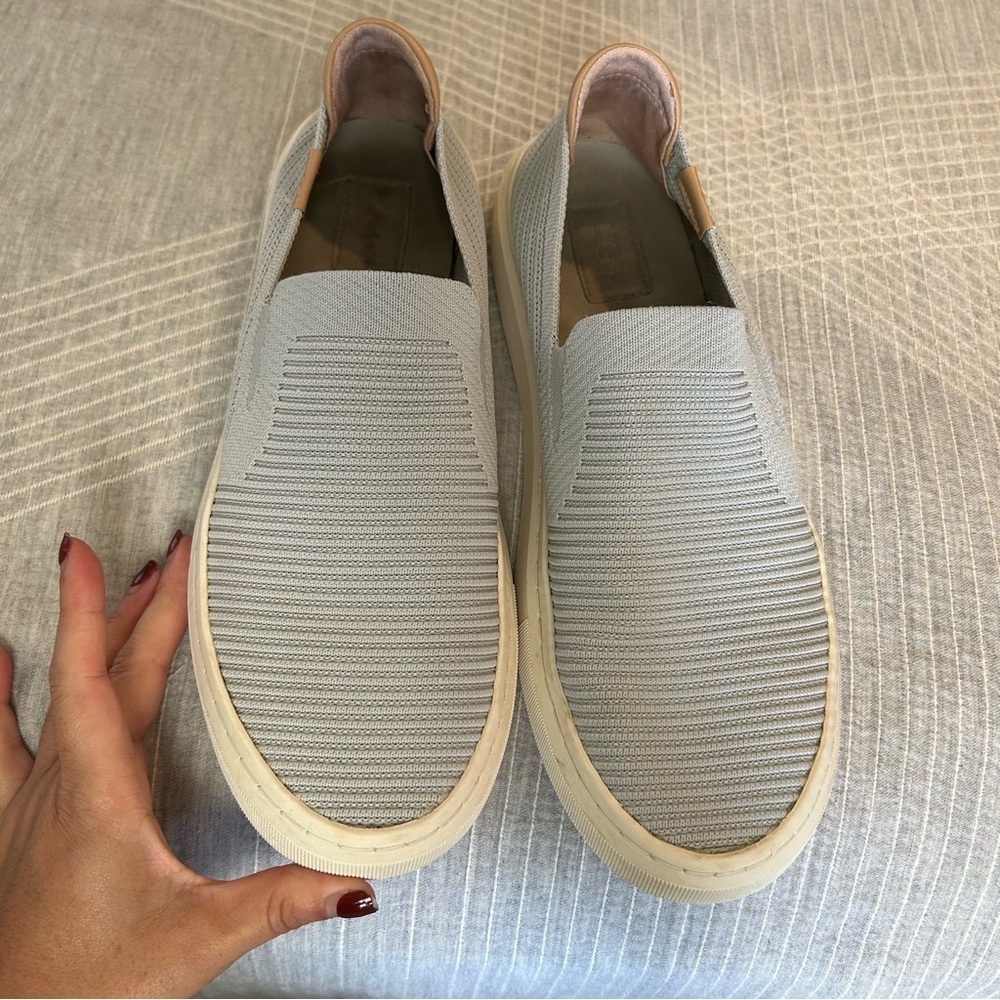 UGG Alameda Sammy Black Stretch Knit Slip On Sneakers Womens 11